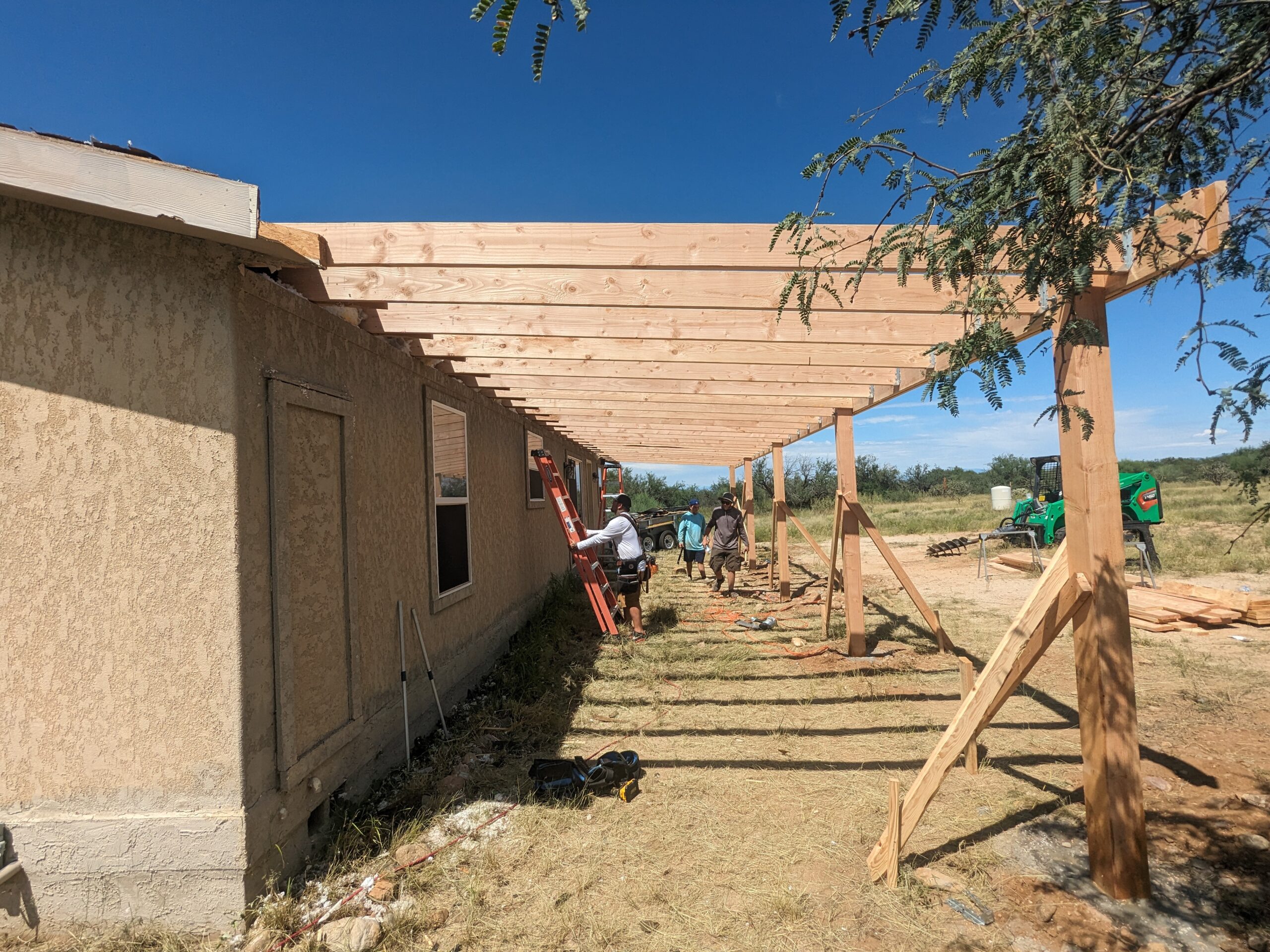 FNF Roofing crew at work