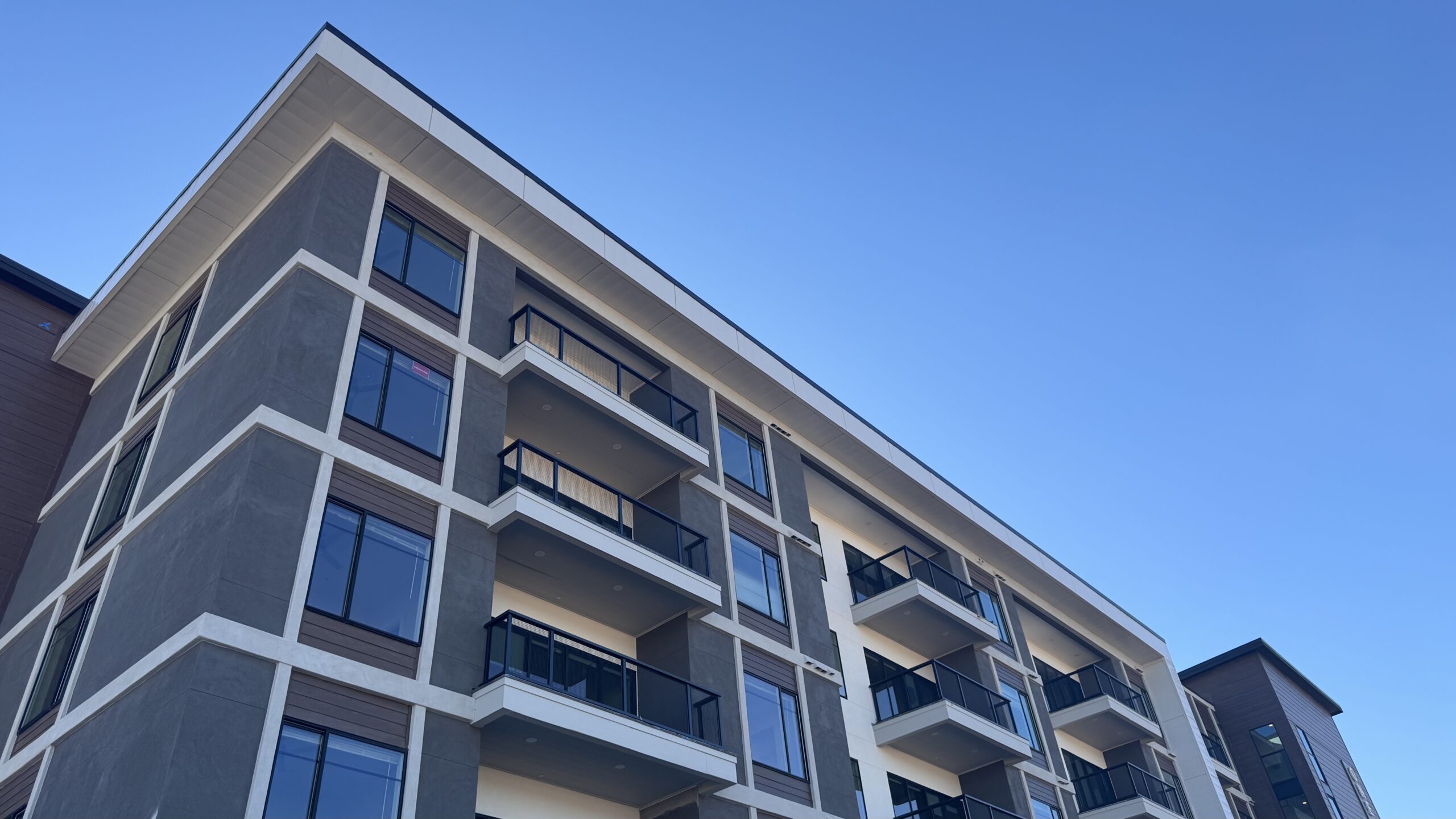 Small Arizona commercial outbuilding with Corten steel siding